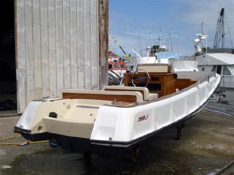 boston whaler outrage  boats yachts  sale