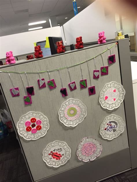 Valentine S Day Decorations I Made For My Cubicle Valentines Day