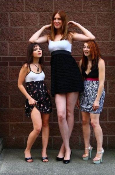 terrifyingly tall women  pics izismilecom