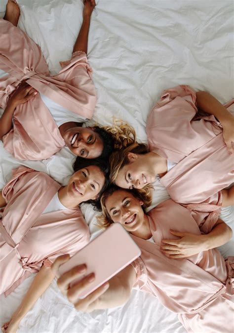 8 movies to watch with your bridesmaids to get you hyped