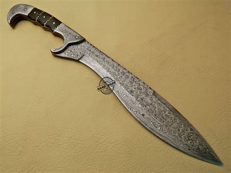 damascus bowie knife custom handmade damascus steel hunting