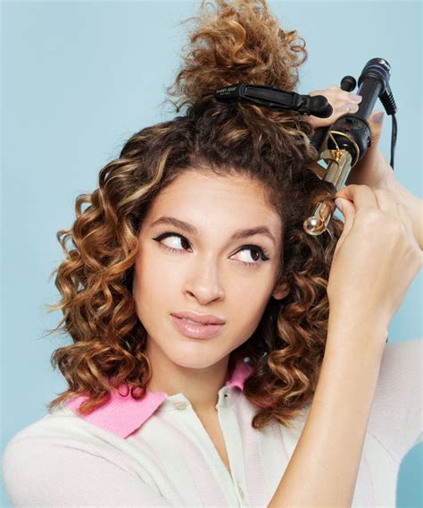 How To Style Curly Hair