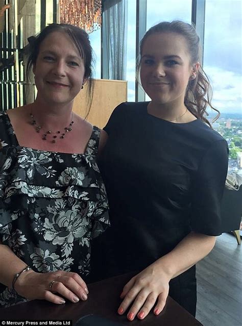 bristol teen exposes her mother s battle with breast cancer to help break taboo daily mail