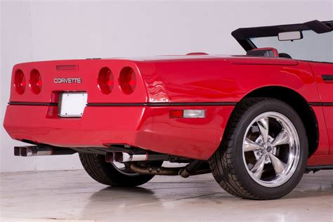 chevrolet corvette  hellrot  nr classic car collection stuttgart