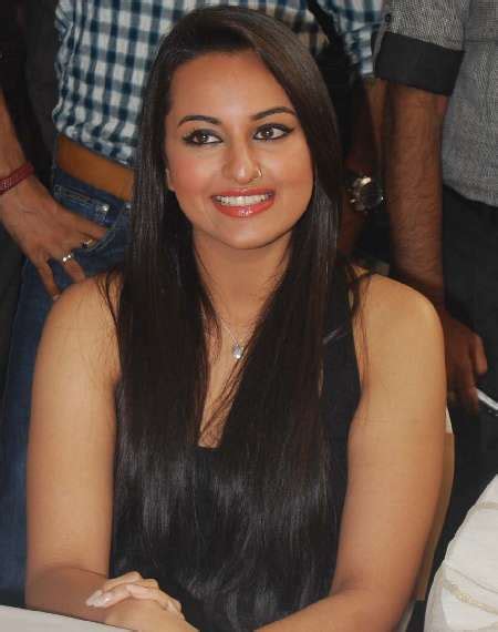 simply touch sonakshi sinha sexy pictures