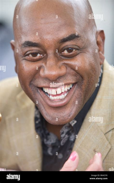 tv chef ainsley harriott  res stock photography  images alamy