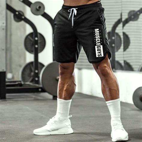 Men S Fitness Apparel And Gym Workout Clothes Bodybuilding And Sports Outfits