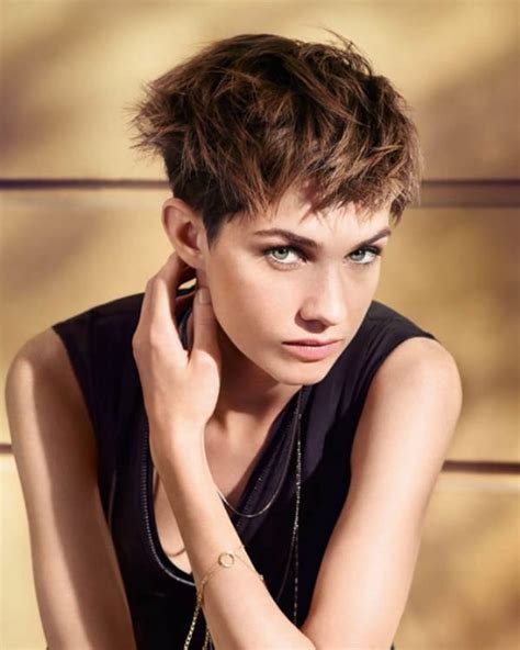 The Latest 30 Ravishing Short Hairstyles And Colors You Can Try For