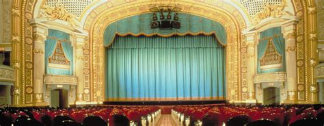 state theatre broadway  minneapolis