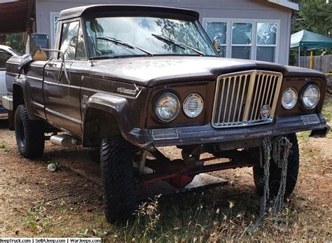 1967 Kaiser Jeep Gladiator J2000 V8 4