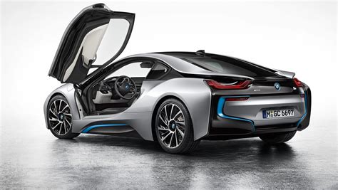 bmw puts supercar price to i8 plug in sports car