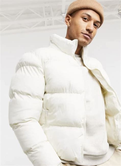 mens puffer jackets    toasty  trendy   colder months