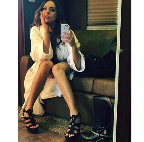 elizabeth gillies nude photos and leaked porn video scandal planet