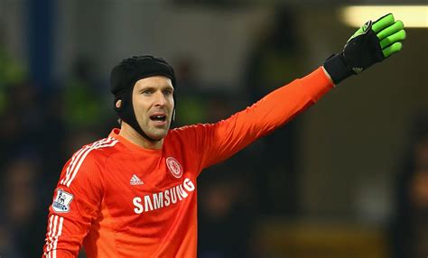 petr cech hints  chelsea summer exit  dont   lose time   bench ibtimes uk