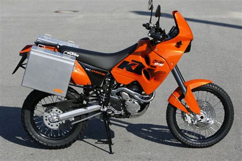 ktm  adventure travellers edition review top speed