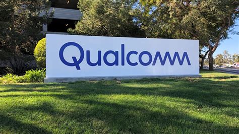 qualcomm reports  growth  chip business snapdragon chipsets witness  annual growth
