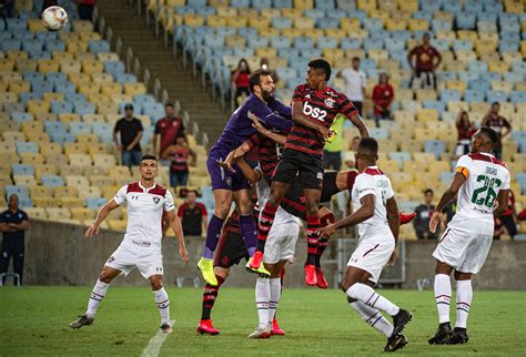 Campeonato Carioca Flamengo Vence ‘batalha’ Contra Fluminense E Vai à