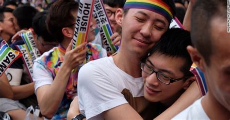 Taiwan Legalizes Same Sex Marriage In Historic First For Asia
