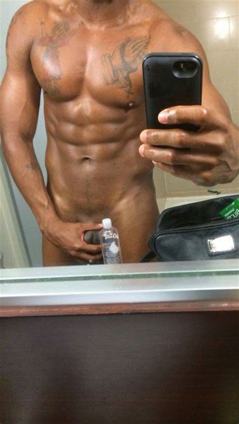 footballer star antonio valencia explicit naked selfies my own private locker room