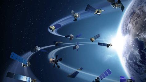 telkom  gunakan satelit internet starlink milik spacex teknologiid