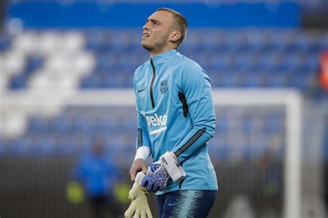 jasper cillessen  finally fed   barcelonas treatment