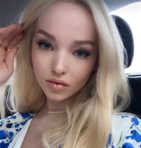 Pin By Darin Lawson On Celebrity Crushes In 2020 Dove Cameron