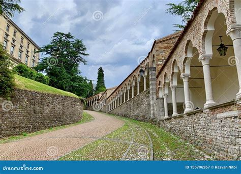 historische architektur  der altstadt italiens stockbild bild von kunst christentum