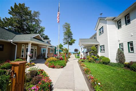 lakehouse inn resort updated  prices reviews