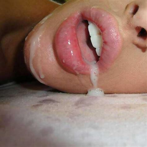 Cum On Her Lips 29 Pics