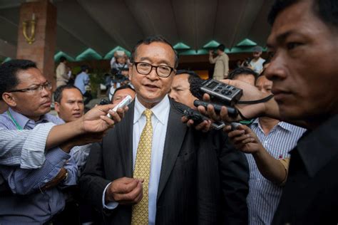 cambodian opposition leader accepted as mp ahead of