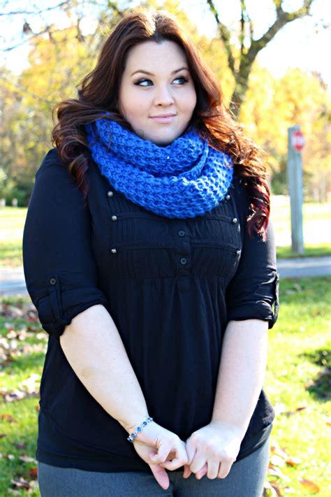 plus size ootd pop of blue sarah rae vargas