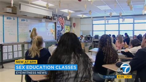 lausd introduces new sex education classes for 4th graders