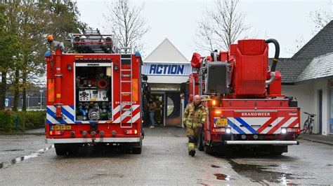 action  zierikzee ontruimd door rook uit kapotte magnetron omroep zeeland