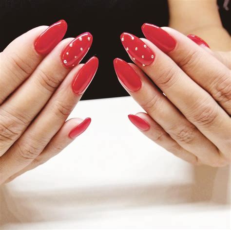 want perfect valentine s day nails look no further flare