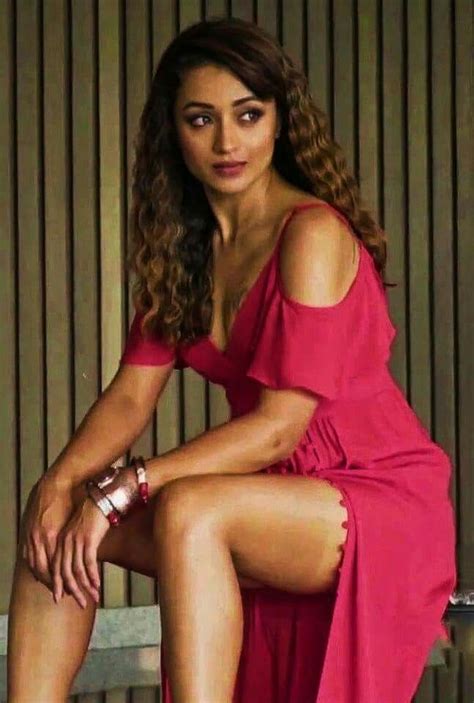 trisha krishnan madras hot actresses bollywood slip dress india