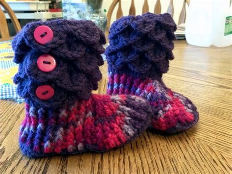 pin on crochet shoes slippers booties