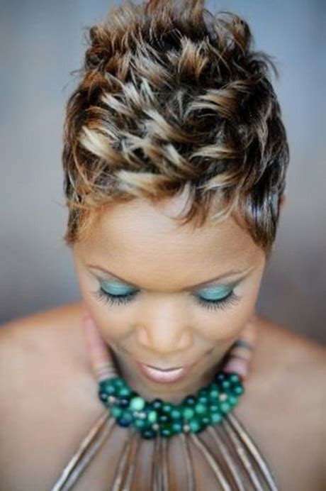 short sassy black hairstyles