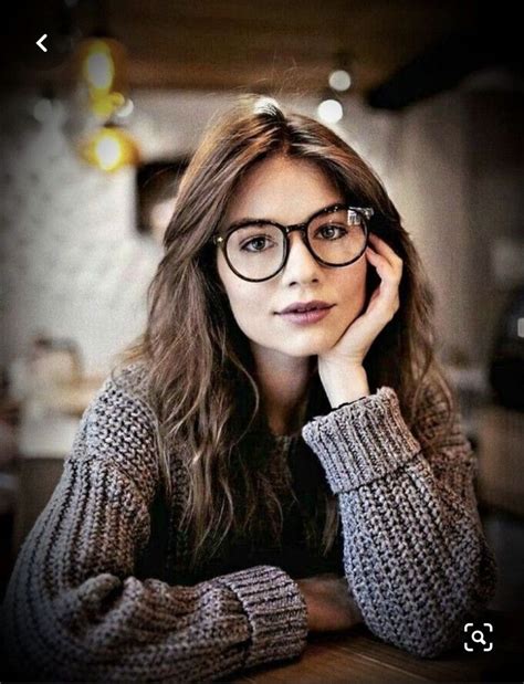 Pin By S N On Glasses Girls With Glasses Portrait Photography