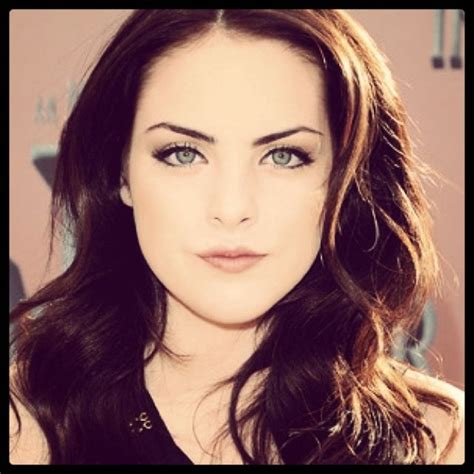 Liz Gillies Love Her Hair And Makeup Elizabeth Gillies