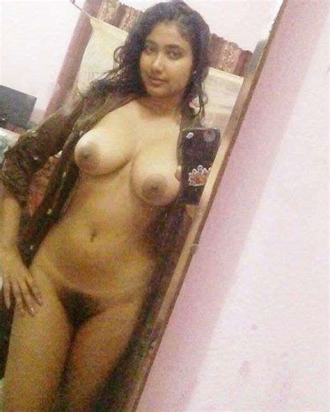 hot mumbai college girl completly nude