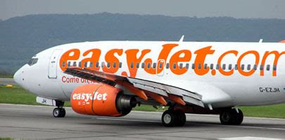 easyjet introduces speedy booking mobile app passenger  service