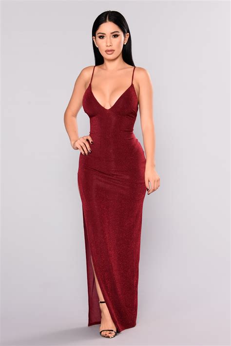 Cosmic Love Maxi Dress Burgundy