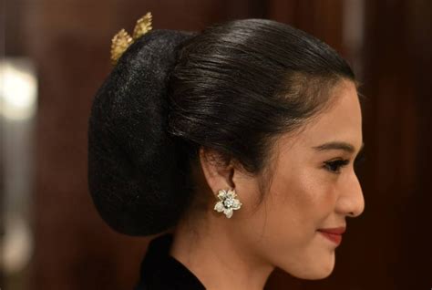 Cari Tahu 5 Jenis Sanggul Tradisional Inpirasi Tatanan Rambut Untuk