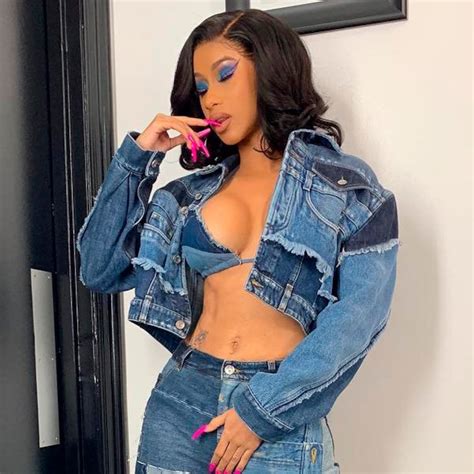 cardi b shows fans what it s like to suffer from p y wedgies e online