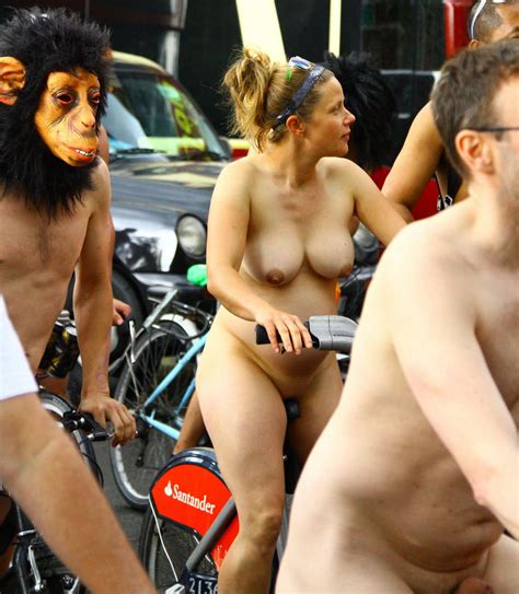 Pregnant Rider At 2016 London Wnbr World Naked Bike Ride 78 Pics