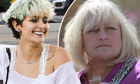 michael jackson s daughter paris contacts mother debbie rowe who with breast cancer daily
