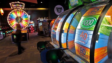 arcade game   places  play  indy