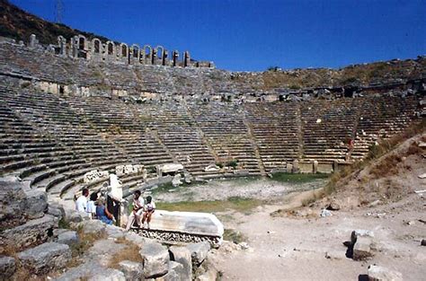 perge turkey theatres amphitheatres stadiums odeons ancient greek roman