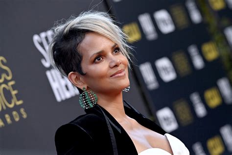 halle berry  purple hair nowsee pic glamour