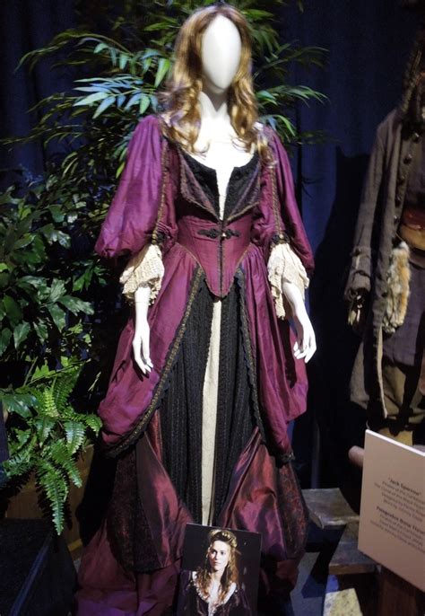 Elizabeth Swann Costume Worn By Keira Knightley In Pirates